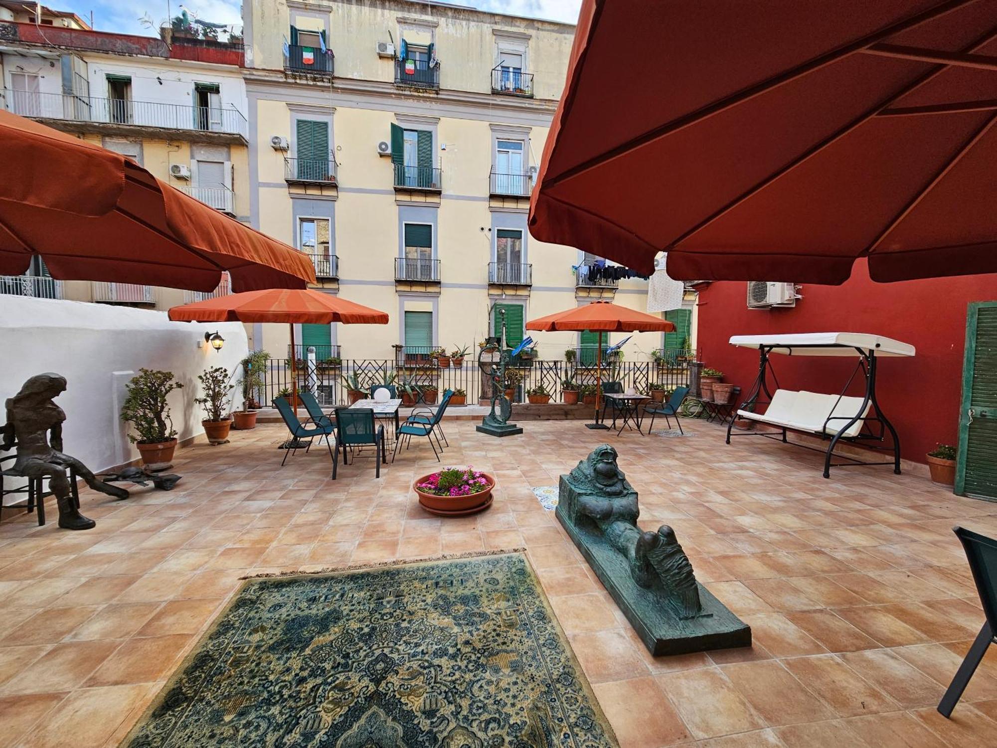 The Spanish Palace Rooms, & Terraces Frühstückspension 3*